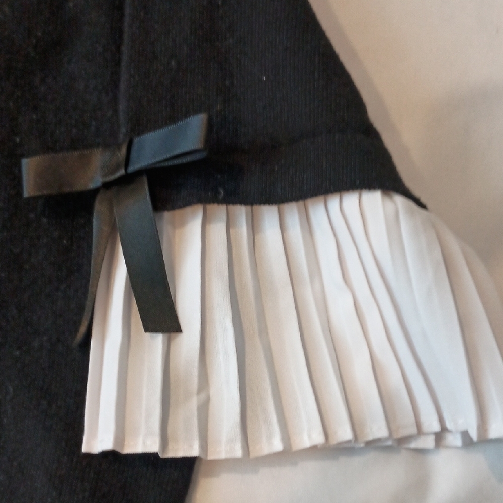 Nanette Lepore Classic Black Knit Top - Picture 4 of 5
